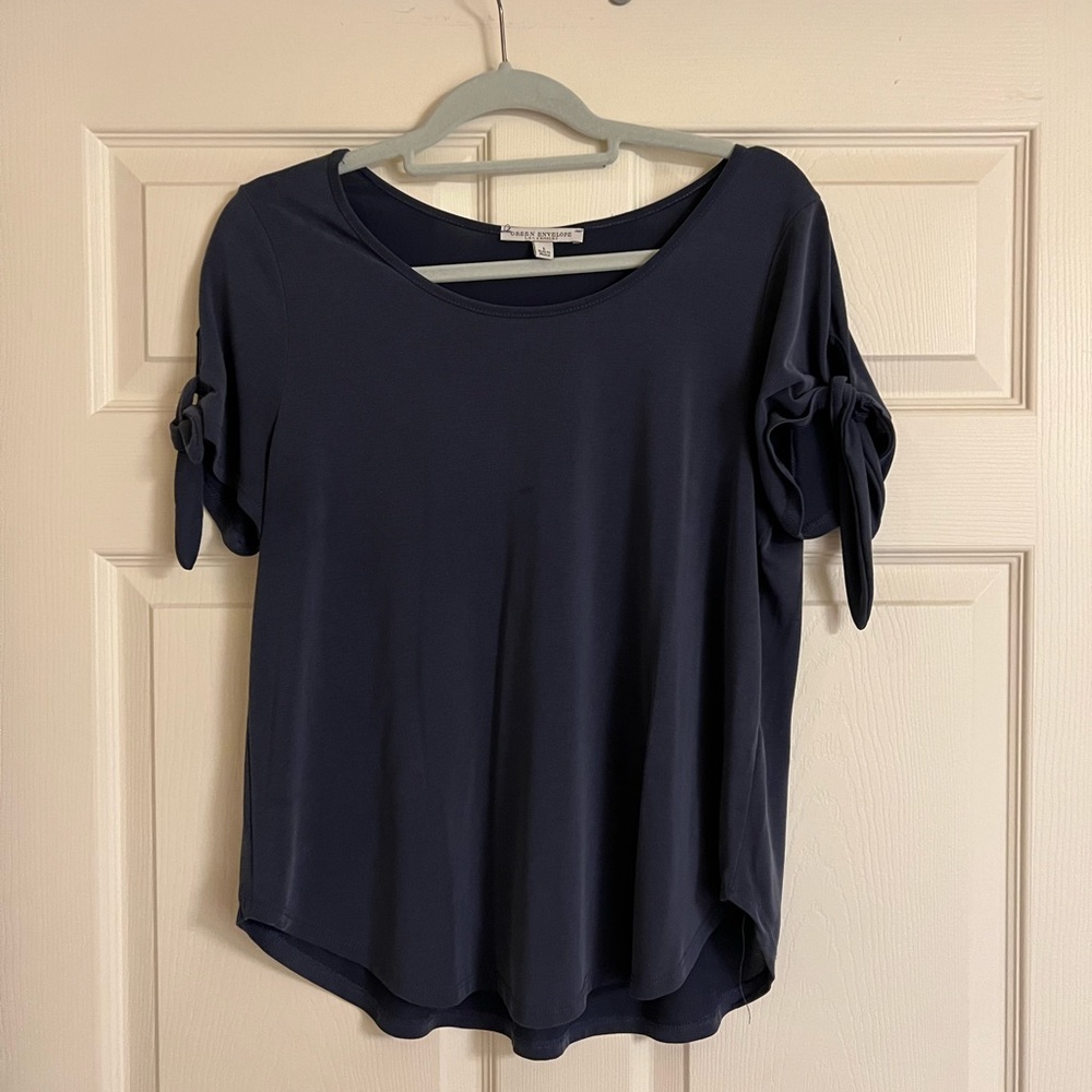 Cute blue blouse